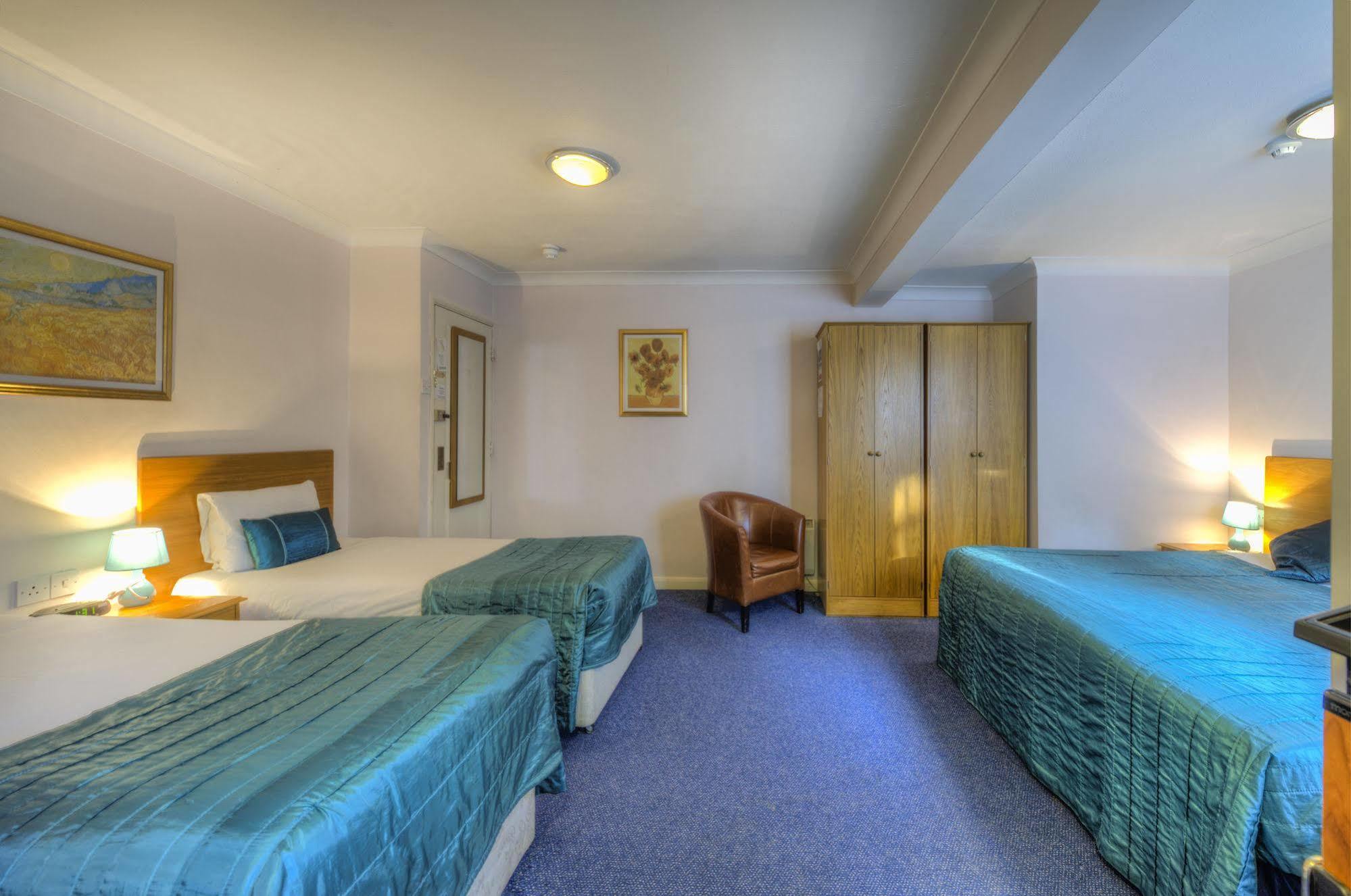 Flexistay Reading West Aparthotel - With Communal Kitchen Use Zewnętrze zdjęcie