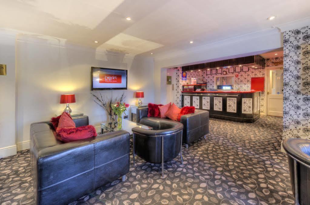 Flexistay Reading West Aparthotel - With Communal Kitchen Use Zewnętrze zdjęcie