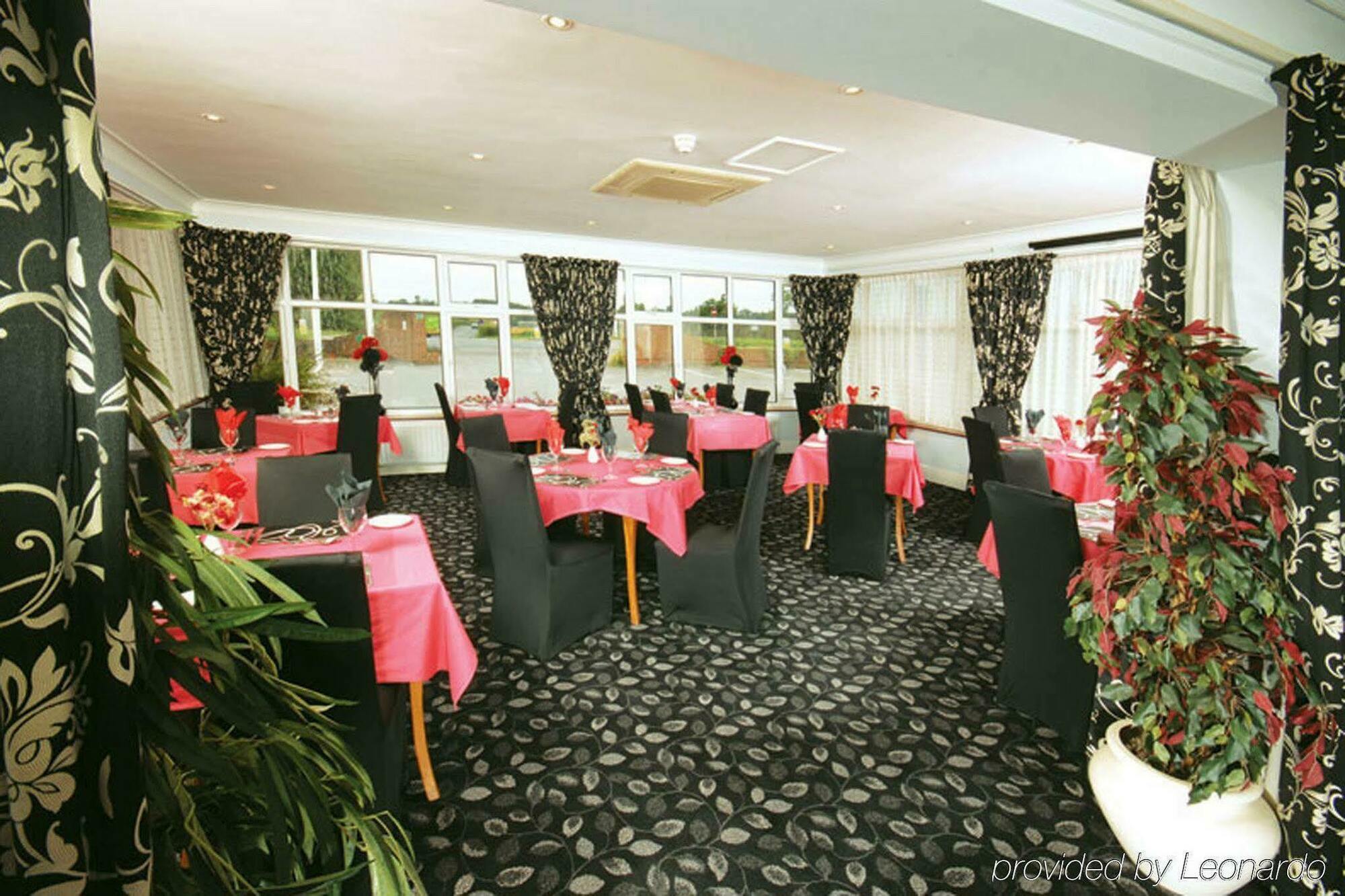 Flexistay Reading West Aparthotel - With Communal Kitchen Use Restauracja zdjęcie